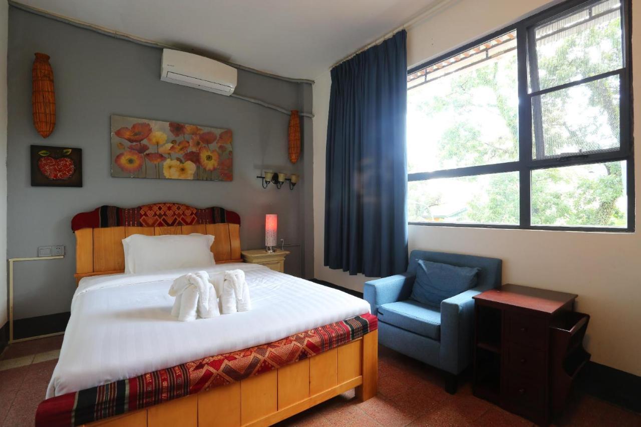 1M Hotel Vientiane Esterno foto